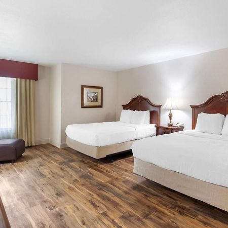 Best Western Plus Steeplegate Inn Davenport Eksteriør billede