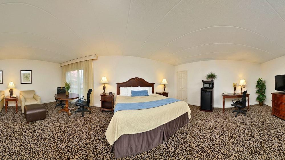 Best Western Plus Steeplegate Inn Davenport Eksteriør billede