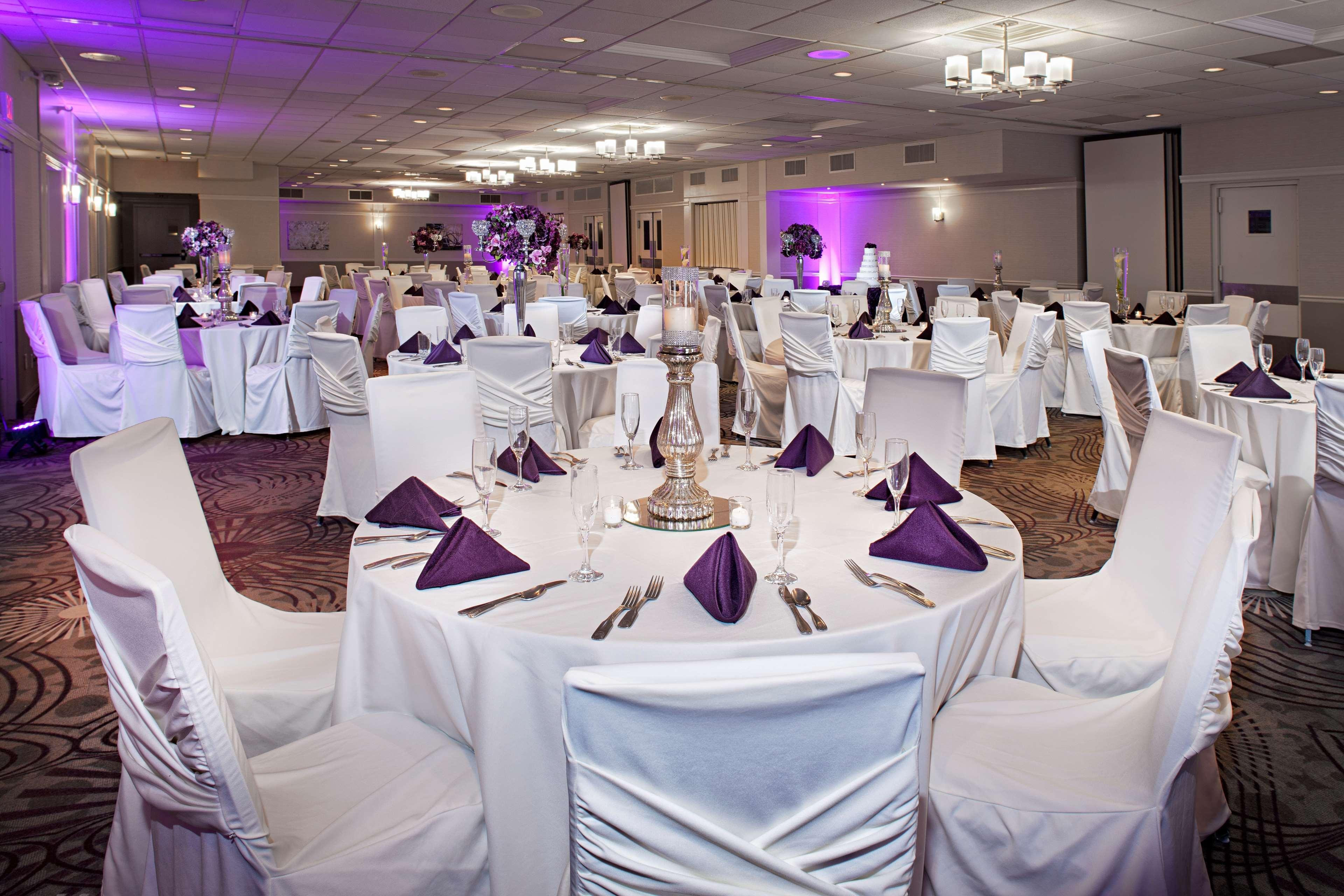 Best Western Plus Steeplegate Inn Davenport Eksteriør billede