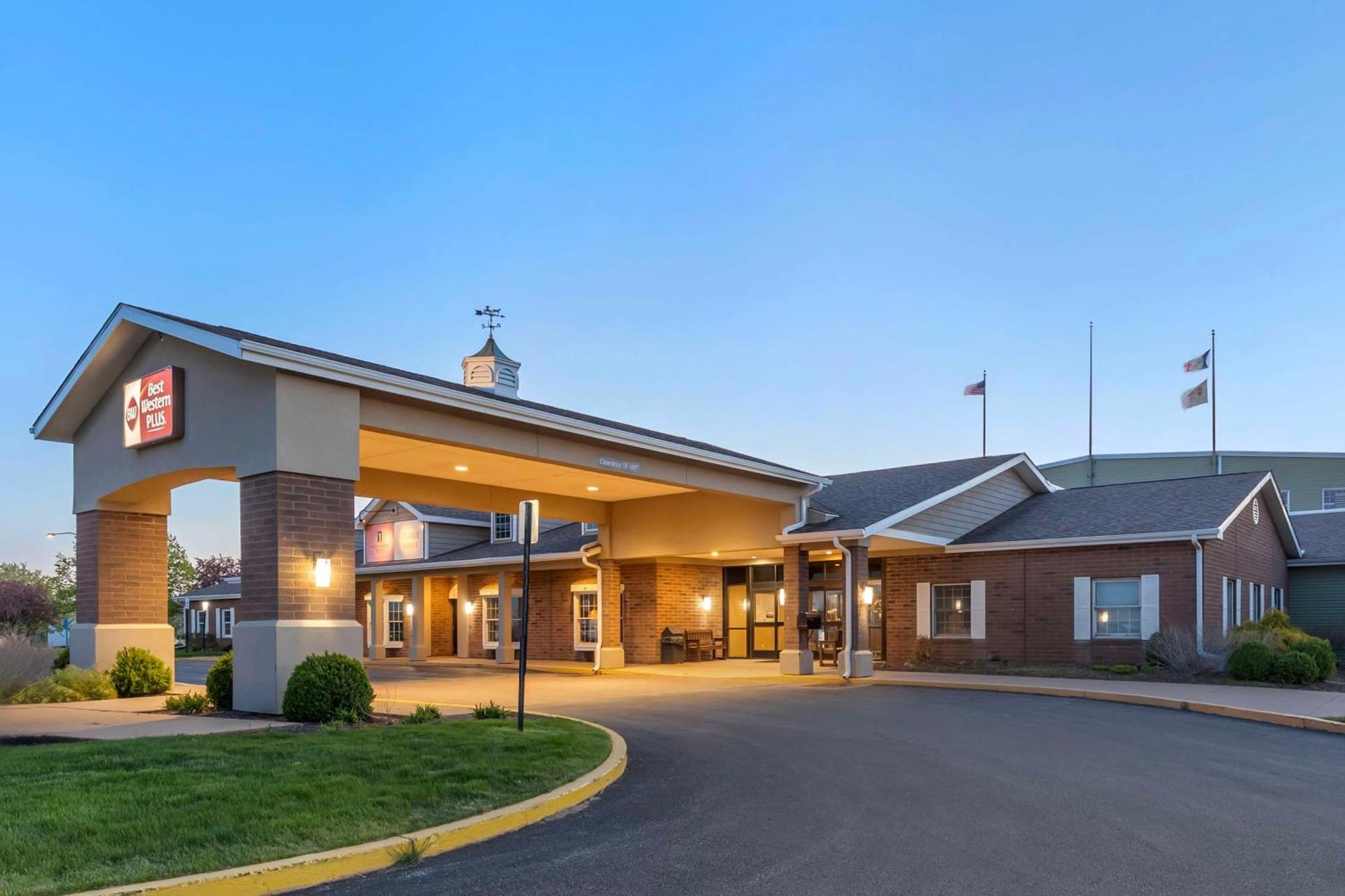 Best Western Plus Steeplegate Inn Davenport Eksteriør billede