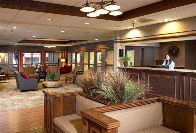 Best Western Plus Steeplegate Inn Davenport Interiør billede